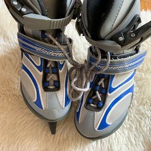 Kid’s ice skates - adjustable size 1-4